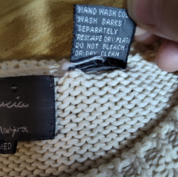 Gone - Picture 5 of 7